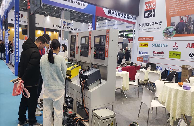 ?德馬吉機(jī)床維修：以匠心赴約，讓每一臺設(shè)備重?zé)ㄐ律? title=